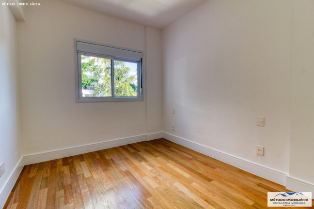 Imagem Apartamento com 3 Quartos à Venda, 161 m² em Vila Olimpia - São Paulo Imagem Apartamento com 3 Quartos à Venda, 161 m² em Vila Olimpia - São Paulo