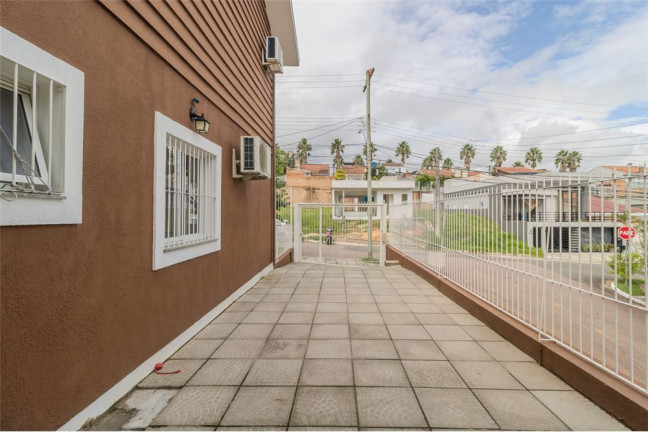 Imagem Casa com 3 Quartos à Venda, 109 m² em Lomba Do Pinheiro - Porto Alegre Imagem Casa com 3 Quartos à Venda, 109 m² em Lomba Do Pinheiro - Porto Alegre