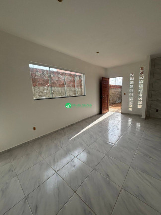 Imagem Casa com 2 Quartos à Venda, 69 m² Imagem Casa com 2 Quartos à Venda, 69 m²