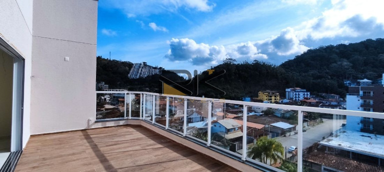 Imagem Cobertura com 3 Quartos à Venda, 150 m² em Toninhas - Ubatuba