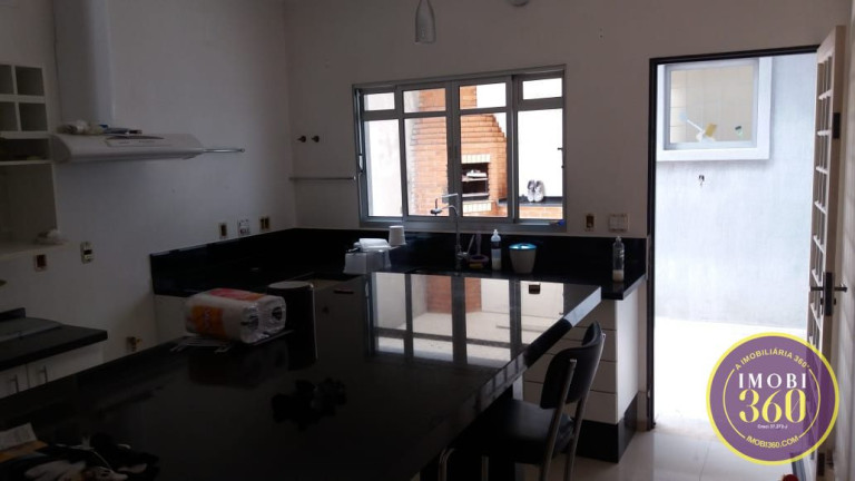 Imagem Sobrado com 3 Quartos à Venda, 240 m² em Penha De França - São Paulo Imagem Sobrado com 3 Quartos à Venda, 240 m² em Penha De França - São Paulo