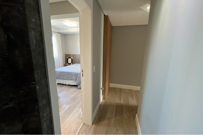 Imagem Imóvel com 3 Quartos à Venda, 163 m² em Centro - Balneário Camboriú Imagem Imóvel com 3 Quartos à Venda, 163 m² em Centro - Balneário Camboriú