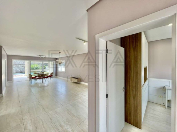 Imagem Imóvel com 4 Quartos à Venda, 332 m² em Granja Viana - Cotia Imagem Imóvel com 4 Quartos à Venda, 332 m² em Granja Viana - Cotia
