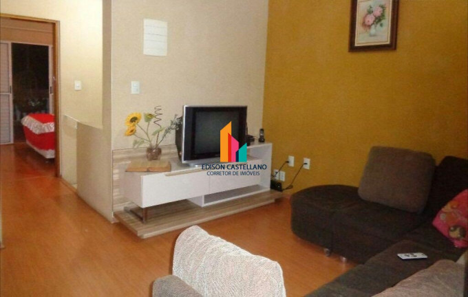 Sobrado com 3 Quartos à Venda, 201 m² em Parque Almerinda Pereira Chaves - Jundiaí