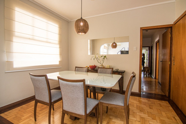 Imagem Apartamento com 3 Quartos à Venda, 111 m² em Petrópolis - Porto Alegre Imagem Apartamento com 3 Quartos à Venda, 111 m² em Petrópolis - Porto Alegre