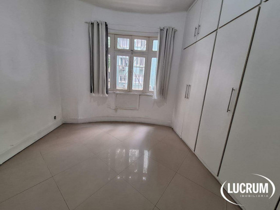 Imagem Apartamento com 3 Quartos à Venda, 134 m² em Leme - Rio De Janeiro Imagem Apartamento com 3 Quartos à Venda, 134 m² em Leme - Rio De Janeiro