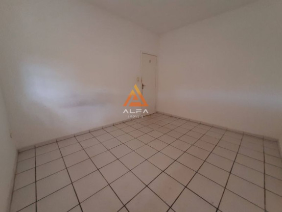Imagem Casa com 2 Quartos à Venda, 70 m² Imagem Casa com 2 Quartos à Venda, 70 m²