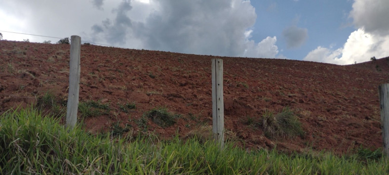 Imagem Fazenda à Venda, 100 m² em Parque Das Rosas - Roseira Imagem Fazenda à Venda, 100 m² em Parque Das Rosas - Roseira