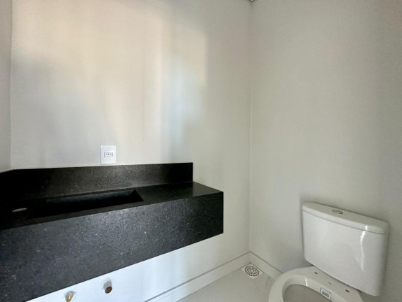 Imagem Casa com 4 Quartos à Venda, 195 m² em -- - Capao Da Canoa