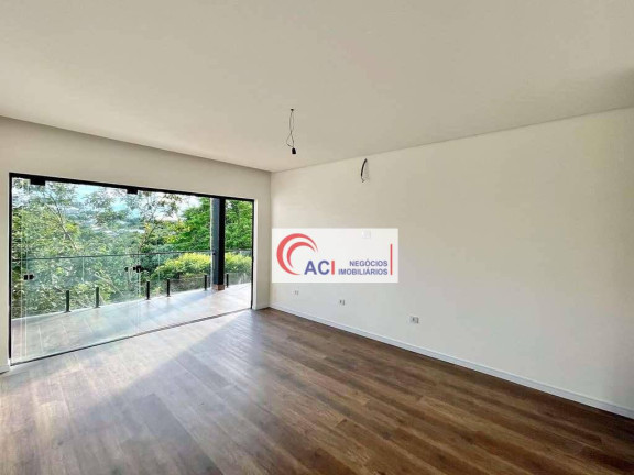 Imagem Casa com 4 Quartos à Venda, 400 m² em Granja Viana - Carapicuíba Imagem Casa com 4 Quartos à Venda, 400 m² em Granja Viana - Carapicuíba