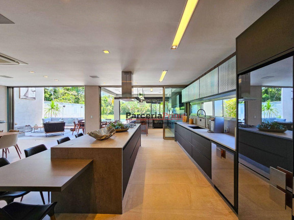 Imagem Casa com 7 Quartos à Venda, 700 m² em Riviera Módulo 12 - Bertioga Imagem Casa com 7 Quartos à Venda, 700 m² em Riviera Módulo 12 - Bertioga