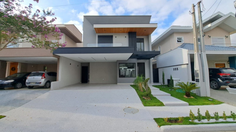 Casa com 4 Quartos à Venda, 269 m² em Urbanova - São José Dos Campos