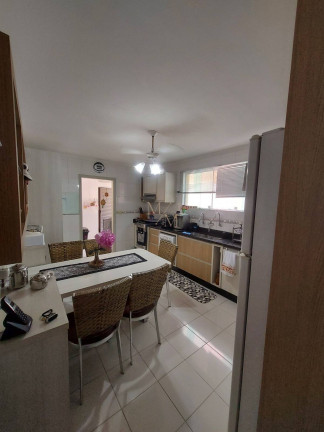 Imagem Casa com 4 Quartos à Venda, 228 m² em Aparecida - Santos
