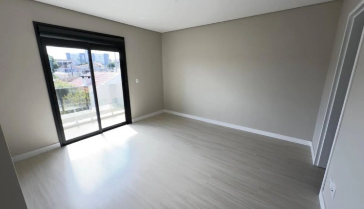Imagem Sobrado com 3 Quartos à Venda, 160 m² em Portão - Curitiba Imagem Sobrado com 3 Quartos à Venda, 160 m² em Portão - Curitiba