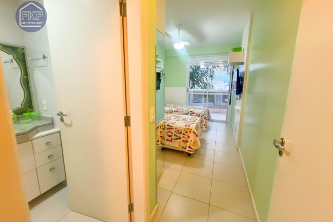 Imagem Apartamento com 3 Quartos à Venda, 144 m² em Cachoeira Do Bom Jesus - Florianópolis