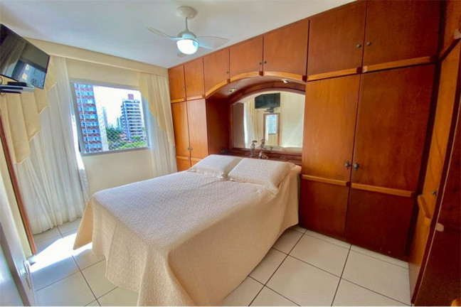 Imagem Imóvel com 3 Quartos à Venda, em Centro - Florianópolis Imagem Imóvel com 3 Quartos à Venda, em Centro - Florianópolis