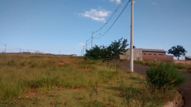 Imagem Terreno à Venda, 200 m² em Jardim Dona Laura - Avaré