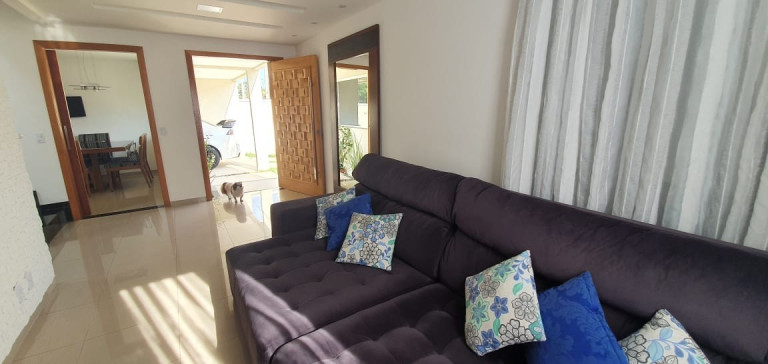 Imagem Casa com 3 Quartos à Venda, 180 m² em Piratininga - Niterói Imagem Casa com 3 Quartos à Venda, 180 m² em Piratininga - Niterói