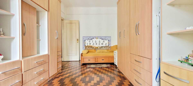 Imagem Apartamento com 3 Quartos à Venda, 150 m² em Copacabana - Rio De Janeiro