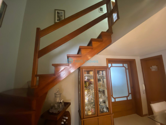 Imagem Sobrado com 3 Quartos à Venda, 185 m² em Moinhos De Vento - Canoas Imagem Sobrado com 3 Quartos à Venda, 185 m² em Moinhos De Vento - Canoas