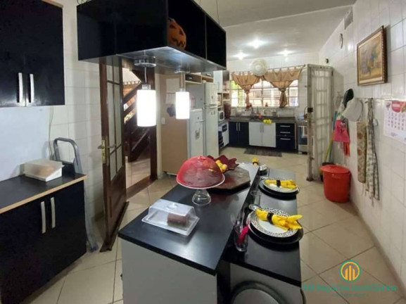 Imagem Casa de Condomínio com 4 Quartos à Venda, 1.326 m² em Chácara Dos Junqueiras - Carapicuíba Imagem Casa de Condomínio com 4 Quartos à Venda, 1.326 m² em Chácara Dos Junqueiras - Carapicuíba