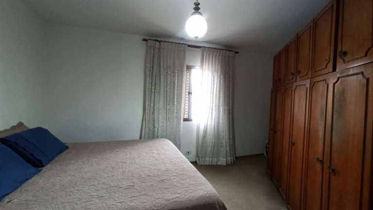 Imagem Sobrado com 3 Quartos à Venda, 221 m² em Piraporinha - Diadema Imagem Sobrado com 3 Quartos à Venda, 221 m² em Piraporinha - Diadema
