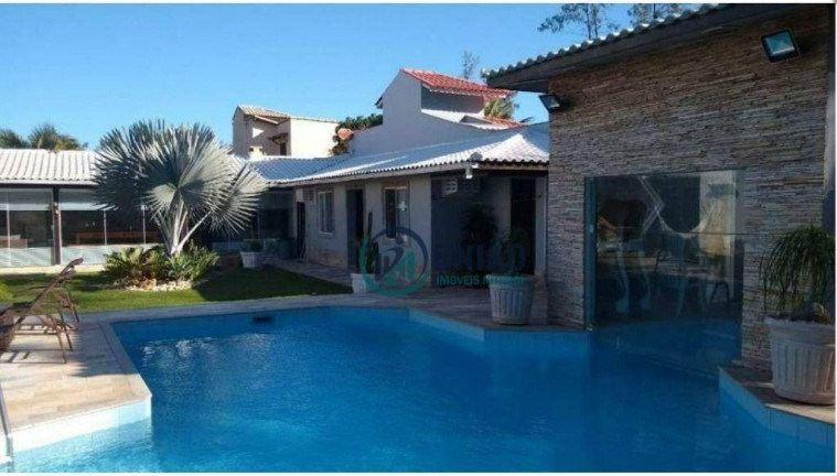 Imagem Casa com 6 Quartos à Venda, 330 m² em Unamar - Cabo Frio