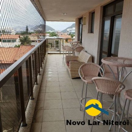 Imagem Cobertura com 3 Quartos à Venda, 200 m² em Piratininga - Niterói