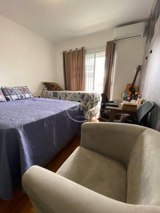Imagem Sobrado com 2 Quartos à Venda, 72 m² em Areias - Camboriú Imagem Sobrado com 2 Quartos à Venda, 72 m² em Areias - Camboriú