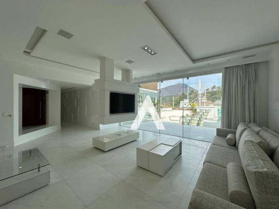 Imagem Cobertura com 5 Quartos à Venda, 489 m² em Várzea - Teresópolis Imagem Cobertura com 5 Quartos à Venda, 489 m² em Várzea - Teresópolis