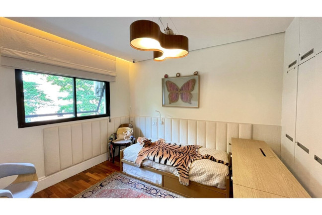 Imagem Imóvel com 3 Quartos à Venda, 240 m² em Campo Belo - São Paulo