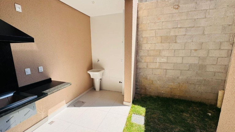 Imagem Casa com 2 Quartos à Venda, 55 m² em Parque Residencial Maria Elmira - Caçapava Imagem Casa com 2 Quartos à Venda, 55 m² em Parque Residencial Maria Elmira - Caçapava