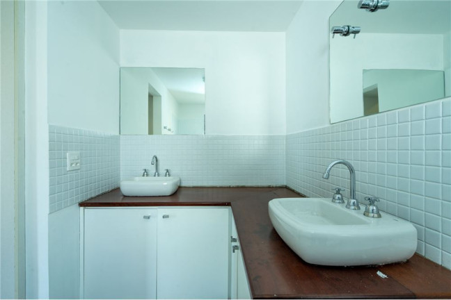 Imagem Apartamento com 3 Quartos à Venda, 1 m² em Aclimação - São Paulo