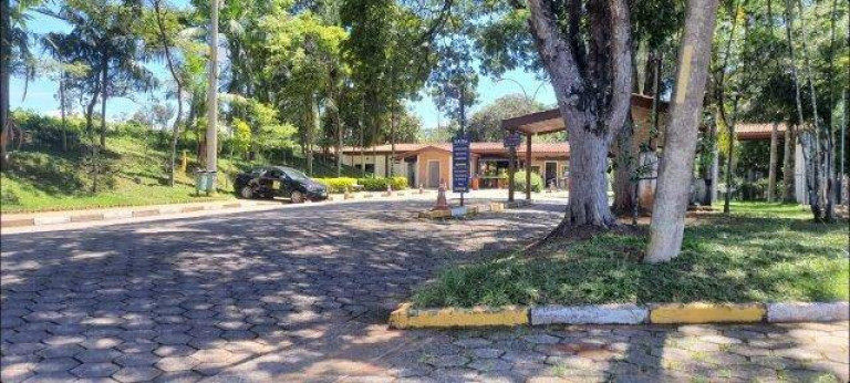 Imagem Terreno à Venda, em Atibaia Imagem Terreno à Venda, em Atibaia
