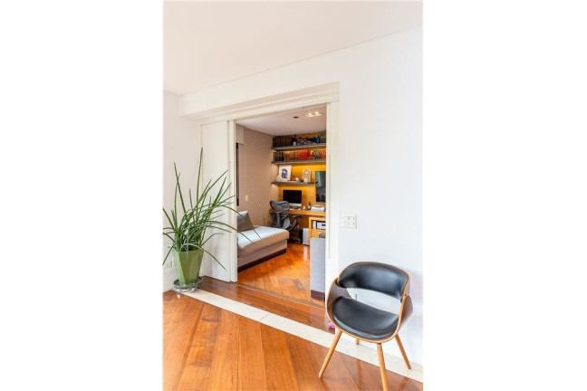 Imagem Apartamento com 3 Quartos à Venda, 205 m² em Vila Mariana - São Paulo Imagem Apartamento com 3 Quartos à Venda, 205 m² em Vila Mariana - São Paulo