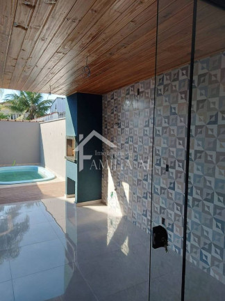 Imagem Sobrado com 3 Quartos à Venda, 135 m² em Floresta - Joinville