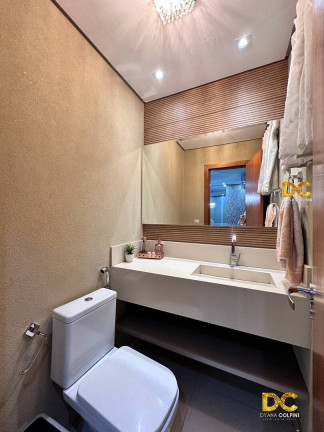 Imagem Casa de Condomínio com 4 Quartos à Venda, em Centro Sul - Cuiabá Imagem Casa de Condomínio com 4 Quartos à Venda, em Centro Sul - Cuiabá