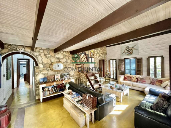 Imagem Casa com 3 Quartos à Venda, 440 m² em Moinho Velho - Embu Das Artes