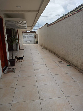 Imagem Casa com 3 Quartos à Venda, em São Paulo Imagem Casa com 3 Quartos à Venda, em São Paulo