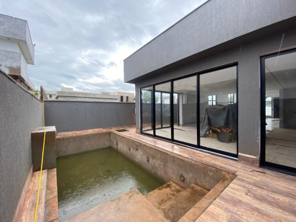 Imagem Sobrado com 4 Quartos à Venda, 330 m² em Portal Do Sol Green - Goiânia