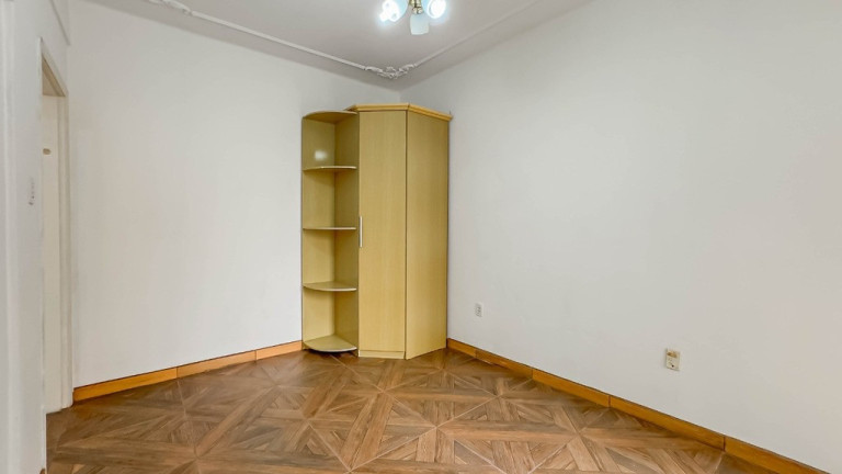 Imagem Imóvel com 3 Quartos à Venda, em Cidade Baixa - Porto Alegre Imagem Imóvel com 3 Quartos à Venda, em Cidade Baixa - Porto Alegre