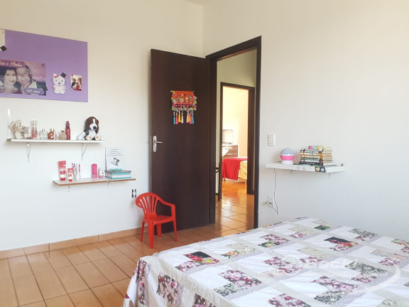 Imagem Casa com 4 Quartos à Venda, 126 m² em Itaum - Joinville Imagem Casa com 4 Quartos à Venda, 126 m² em Itaum - Joinville
