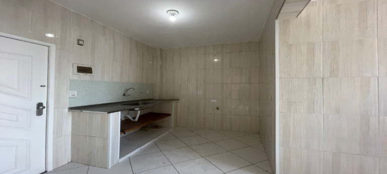 Imagem Imóvel com 2 Quartos à Venda, 64 m² em Lins De Vasconcelos - Rio De Janeiro Imagem Imóvel com 2 Quartos à Venda, 64 m² em Lins De Vasconcelos - Rio De Janeiro