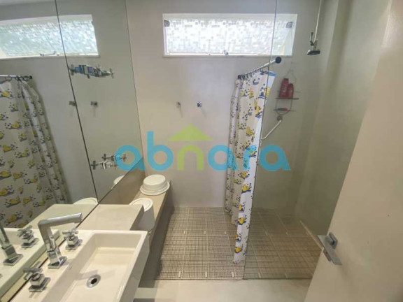 Imagem Cobertura com 3 Quartos à Venda, 300 m² em Copacabana - Rio De Janeiro