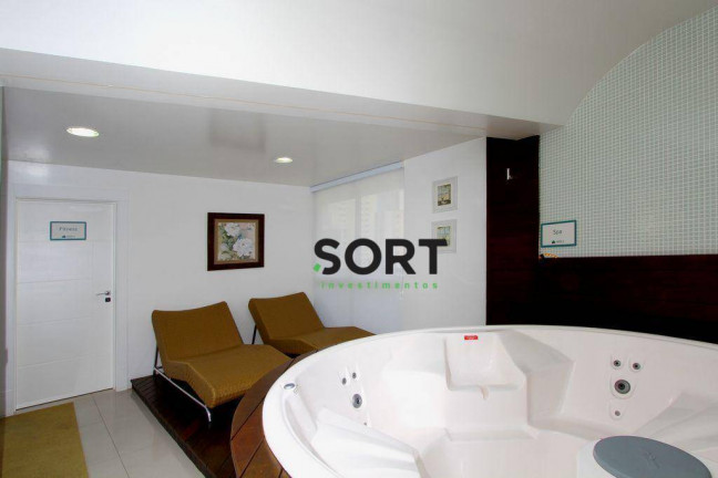 Imagem Apartamento com 3 Quartos à Venda, 138 m² em Centro - Balneário Camboriú