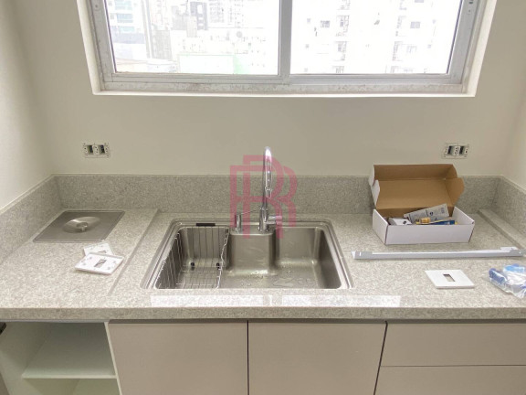 Imagem Apartamento com 3 Quartos para Alugar, 130 m² em Centro - Balneário Camboriú Imagem Apartamento com 3 Quartos para Alugar, 130 m² em Centro - Balneário Camboriú