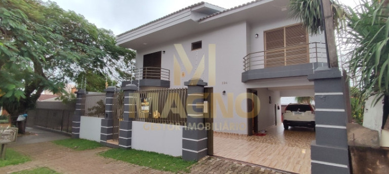 Imagem Sobrado com 4 Quartos à Venda, 211 m² em Cancelli - Cascavel