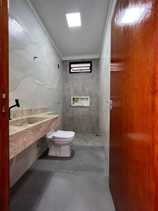 Imagem Imóvel com 2 Quartos à Venda, 75 m²
