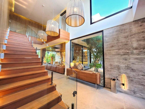 Imagem Casa com 5 Quartos à Venda, em Xangri-lá Imagem Casa com 5 Quartos à Venda, em Xangri-lá