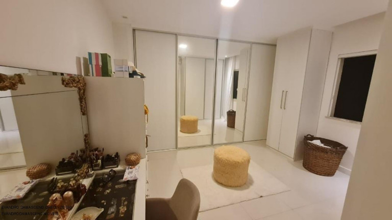 Imagem Casa com 4 Quartos à Venda, 450 m² em Busca Vida (abrantes) - Camaçari